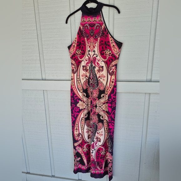 VENUS Dresses & Skirts - VENUS Halter Maxi Dress in Pink and Black Artsy Print Large Flowy Breezy  Boho